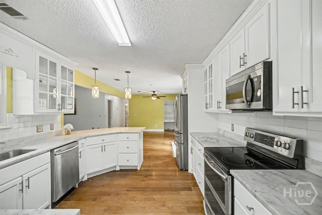762 Robin Hood Drive Property Photo 10