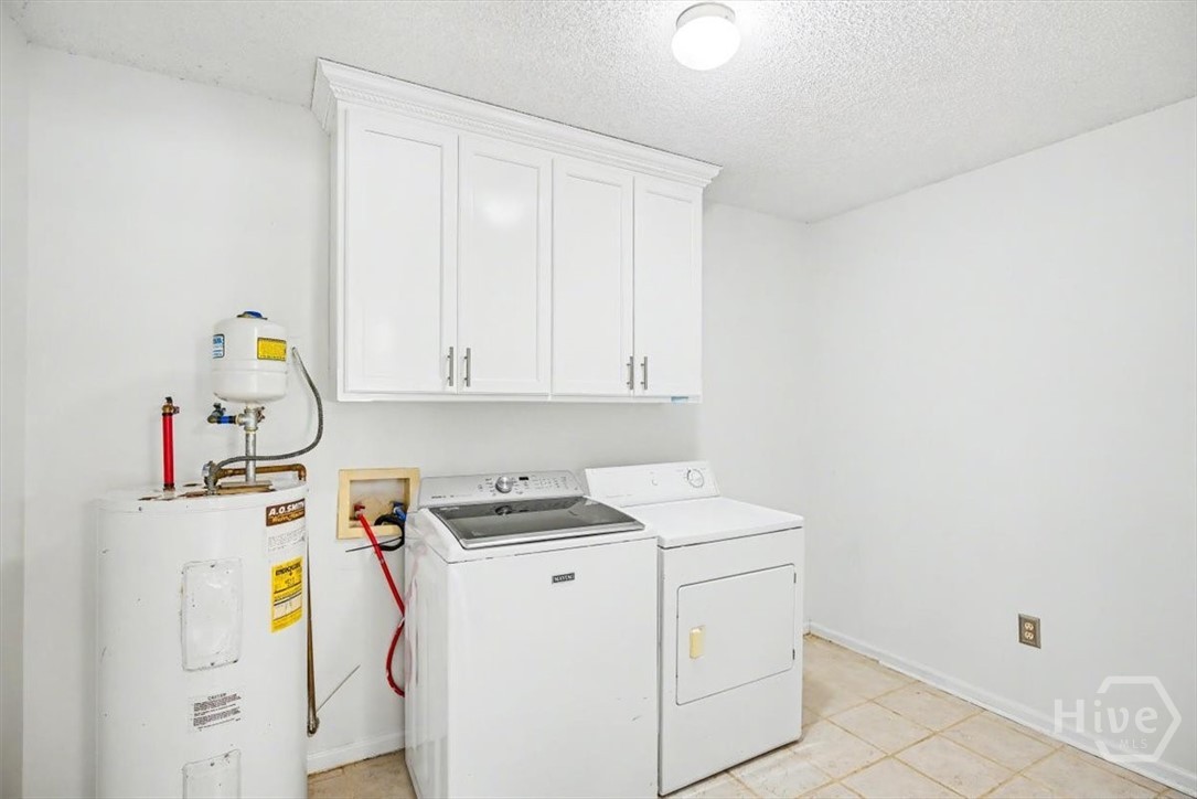 762 Robin Hood Drive Property Photo 12