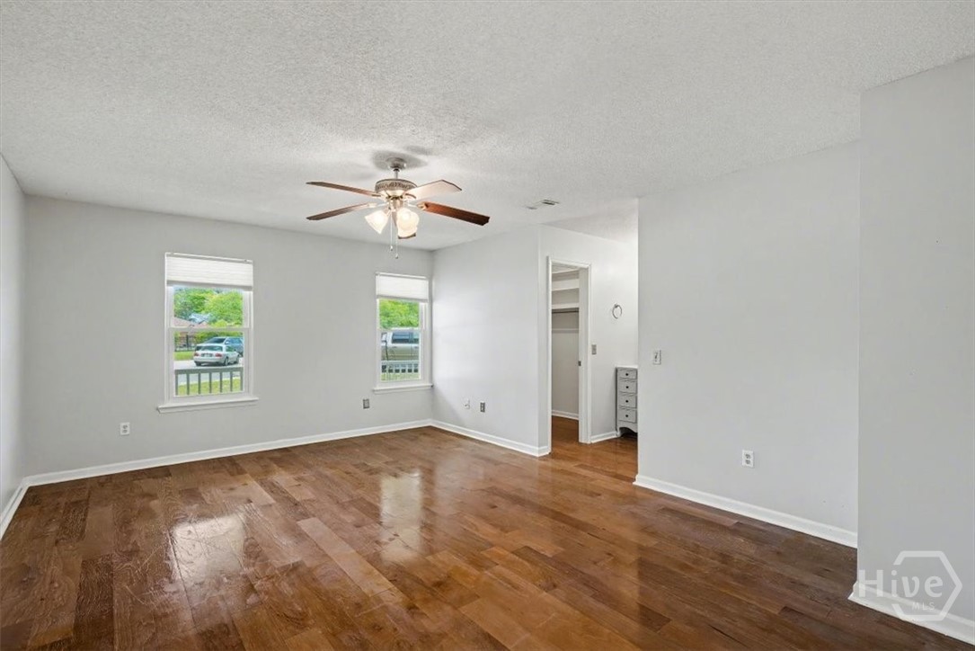 762 Robin Hood Drive Property Photo 15