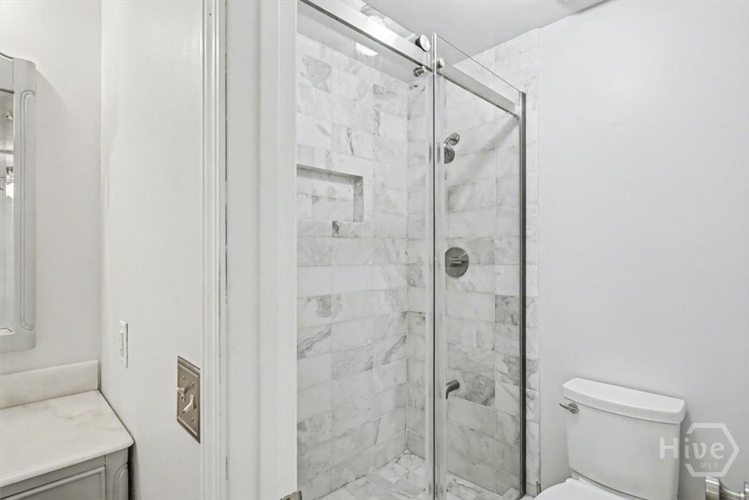 762 Robin Hood Drive Property Photo 19