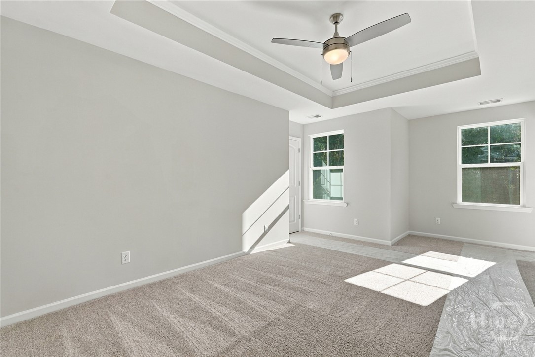 86 Endicott Drive Property Photo 17
