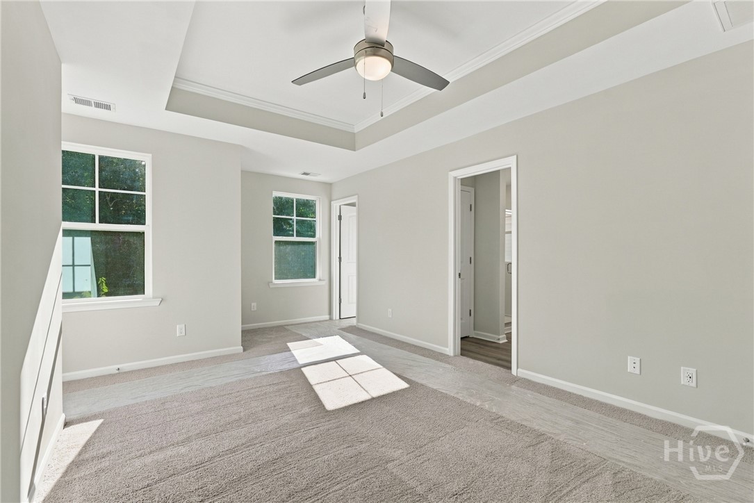 86 Endicott Drive Property Photo 18