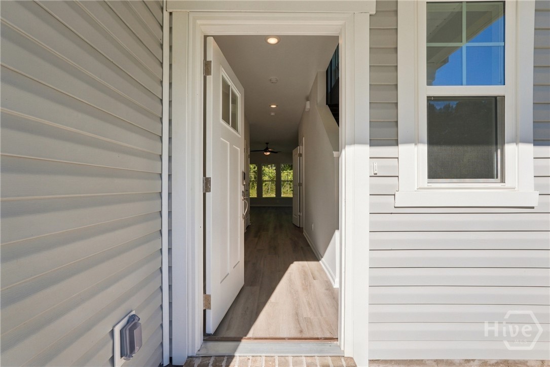 86 Endicott Drive Property Photo 21
