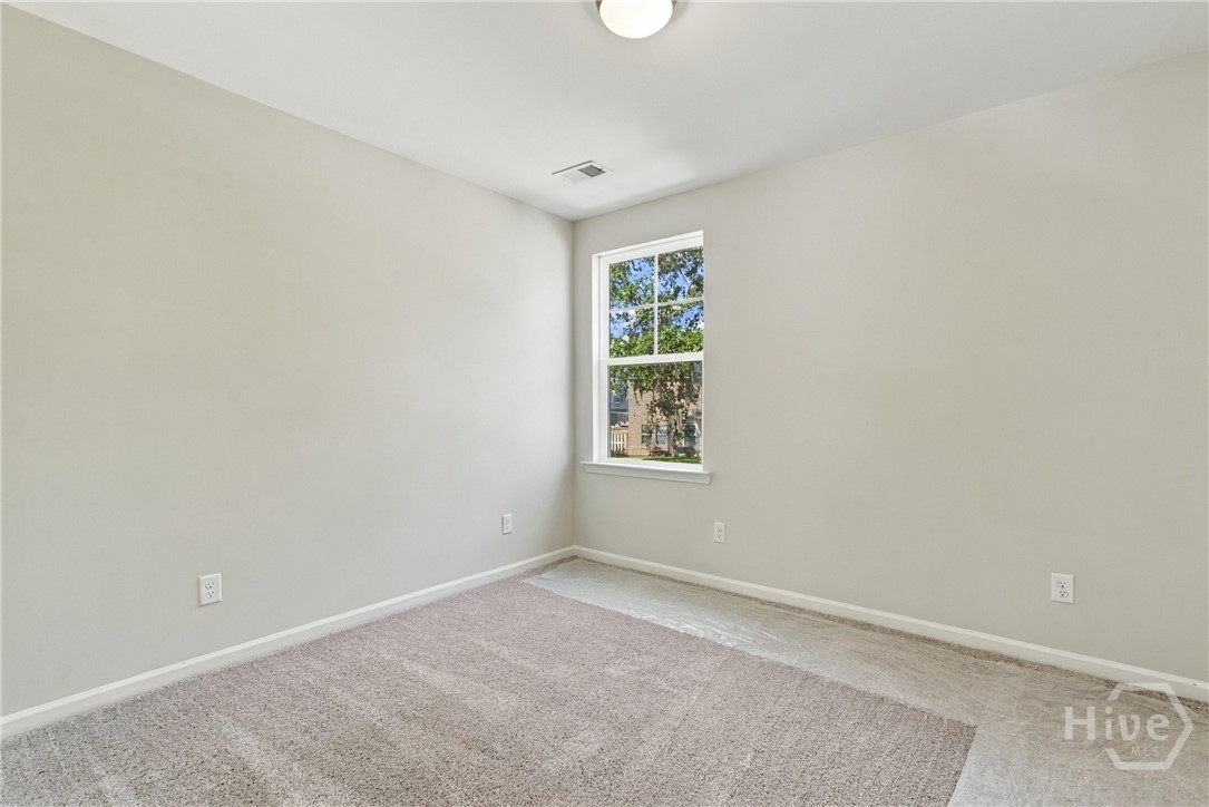 86 Endicott Drive Property Photo 26