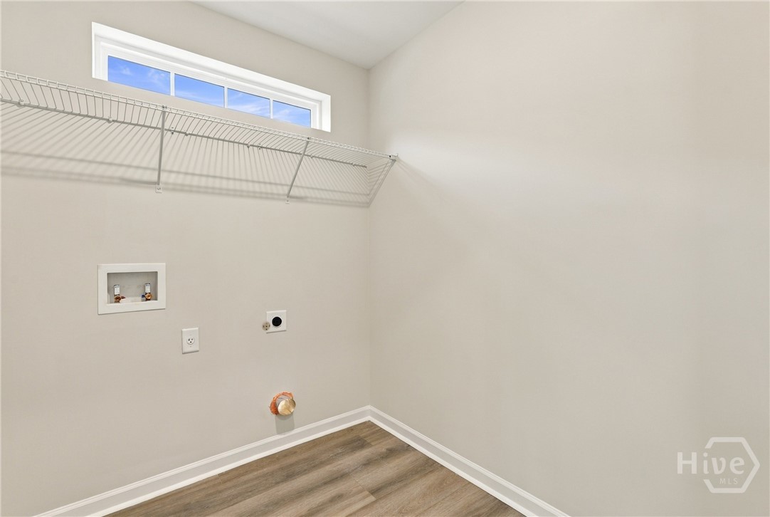 86 Endicott Drive Property Photo 27