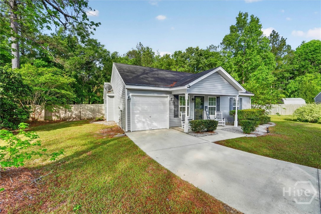 137 Blackwater Way Property Photo 4
