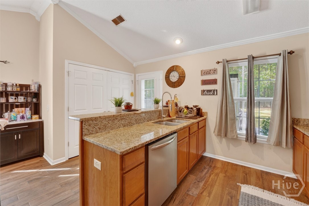 137 Blackwater Way Property Photo 15