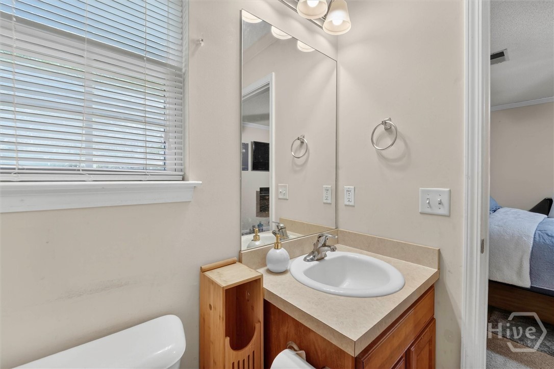 137 Blackwater Way Property Photo 23