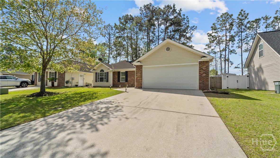 36 Bluelake Boulevard Property Photo 3