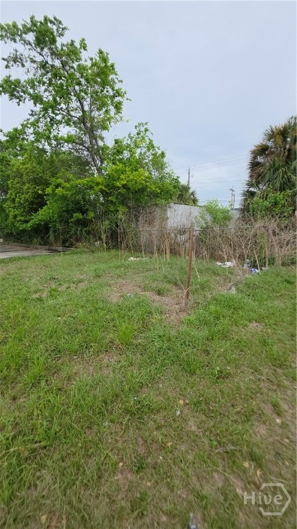 331 N Lathrop Avenue Property Photo 5