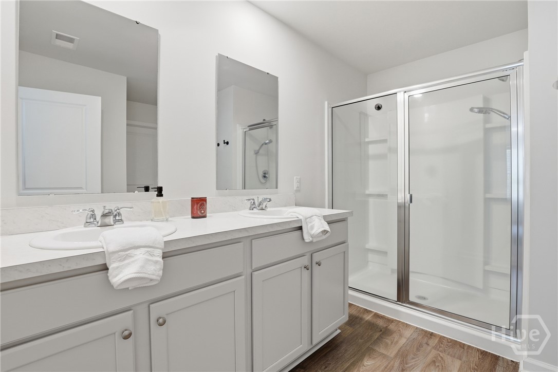 128 Skylark Road Property Photo 18