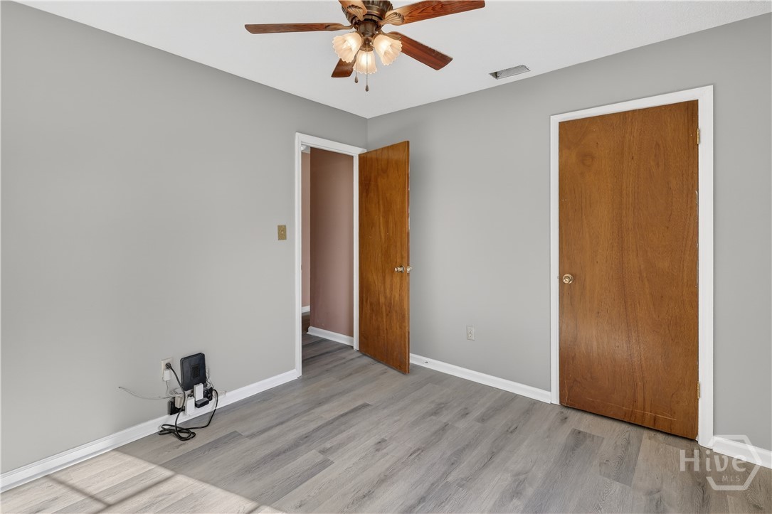 6 N Nicholson Circle Property Photo 18
