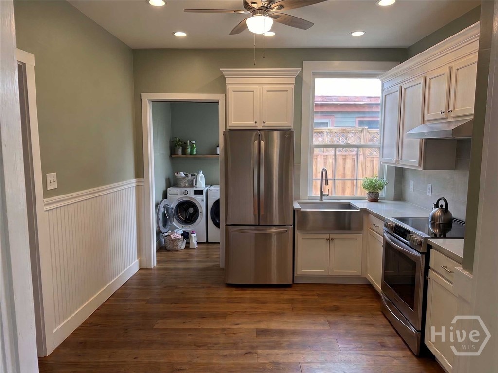 545 E Macon Street Property Photo 8