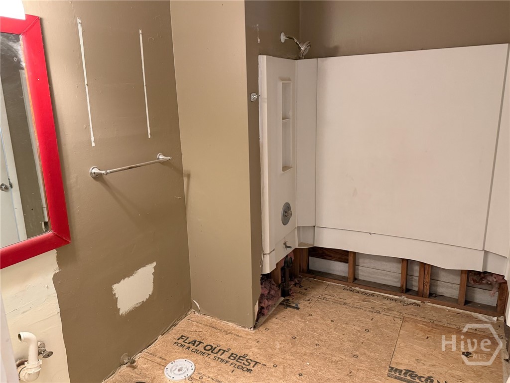 545 E Macon Street Property Photo 11