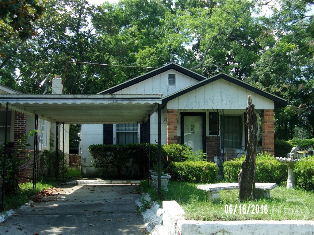 13 Burke Avenue Property Photo 1