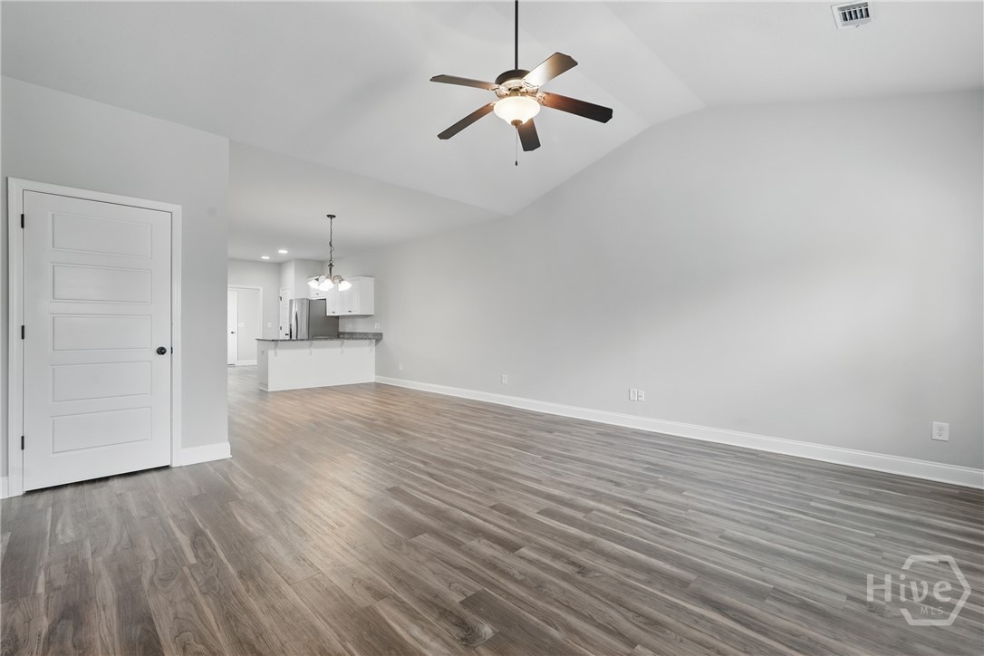 513 Potter Stone Square Property Photo 4