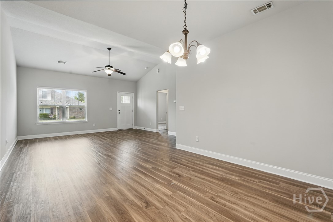 513 Potter Stone Square Property Photo 7