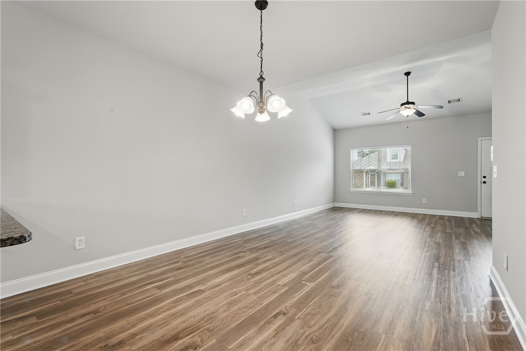 513 Potter Stone Square Property Photo 8