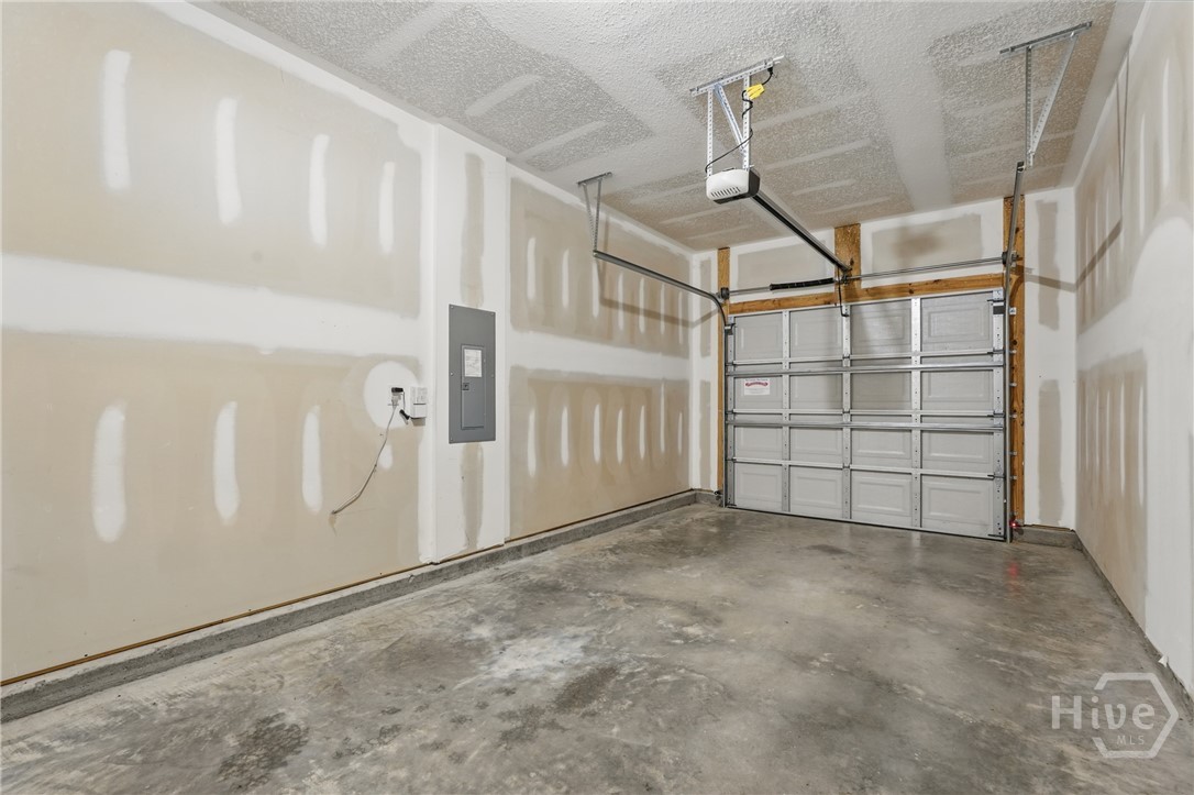 513 Potter Stone Square Property Photo 29