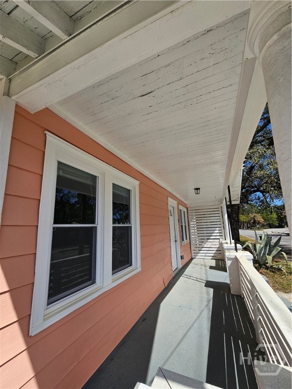 22 W 59th Street Property Photo 2