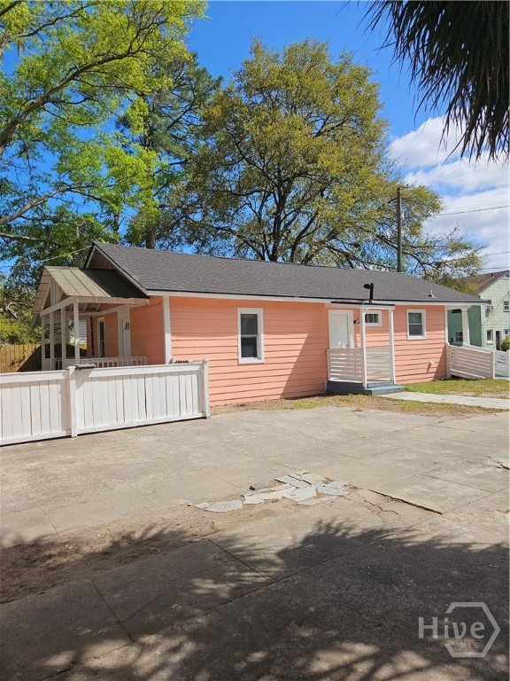 22 W 59th Street Property Photo 6