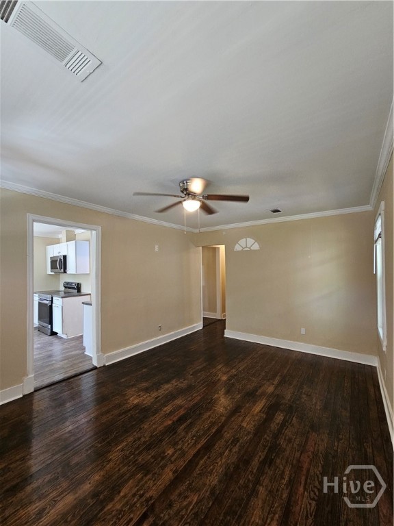 22 W 59th Street Property Photo 13
