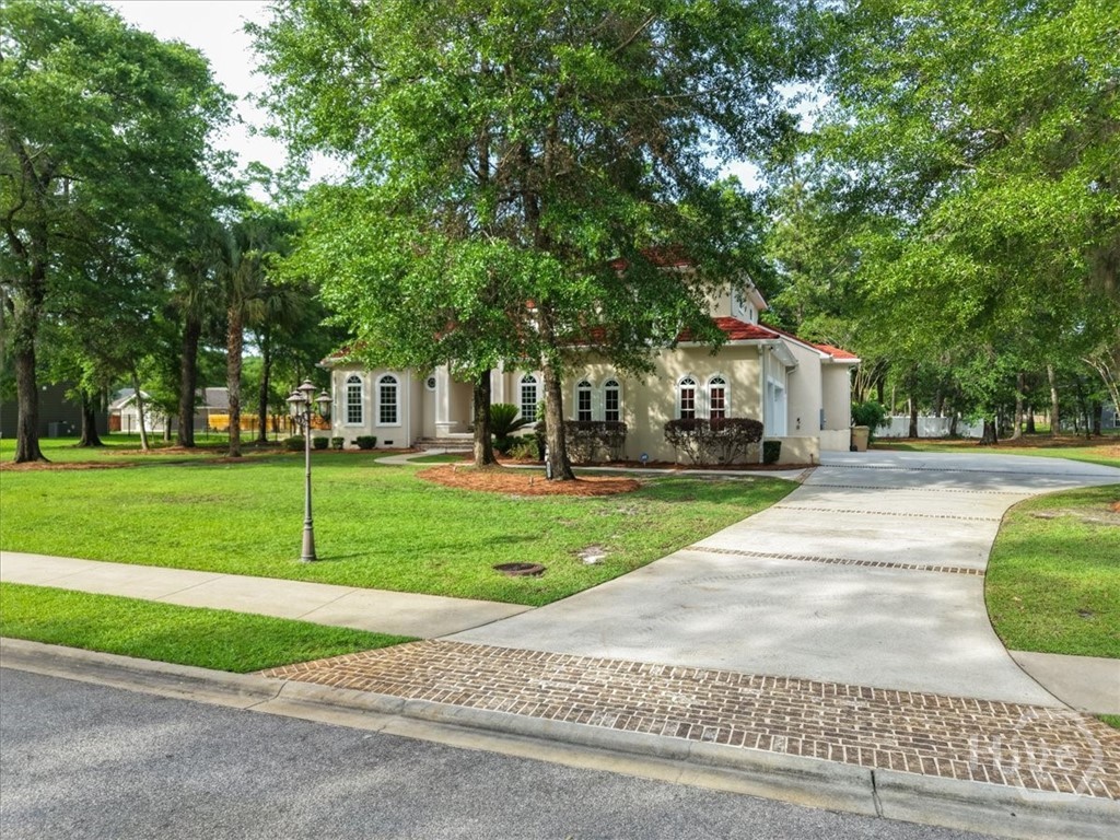 105 Lexus Court Property Photo 5