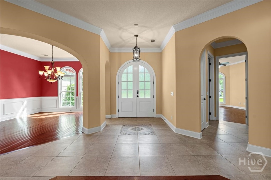 105 Lexus Court Property Photo 7
