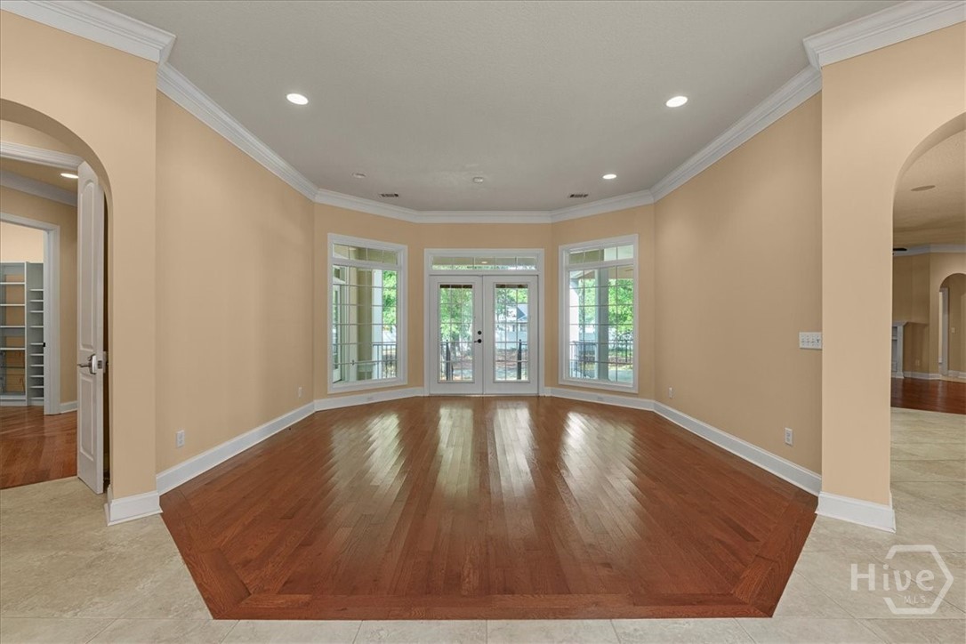 105 Lexus Court Property Photo 10