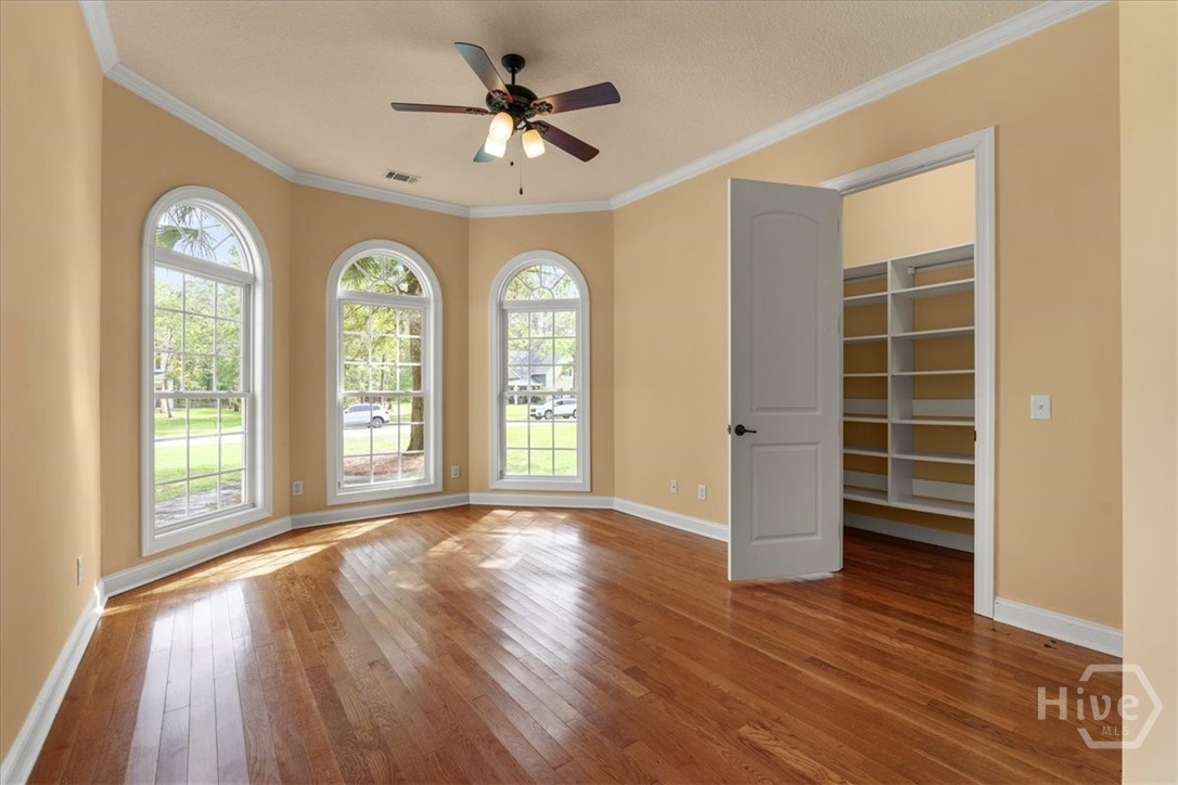 105 Lexus Court Property Photo 27
