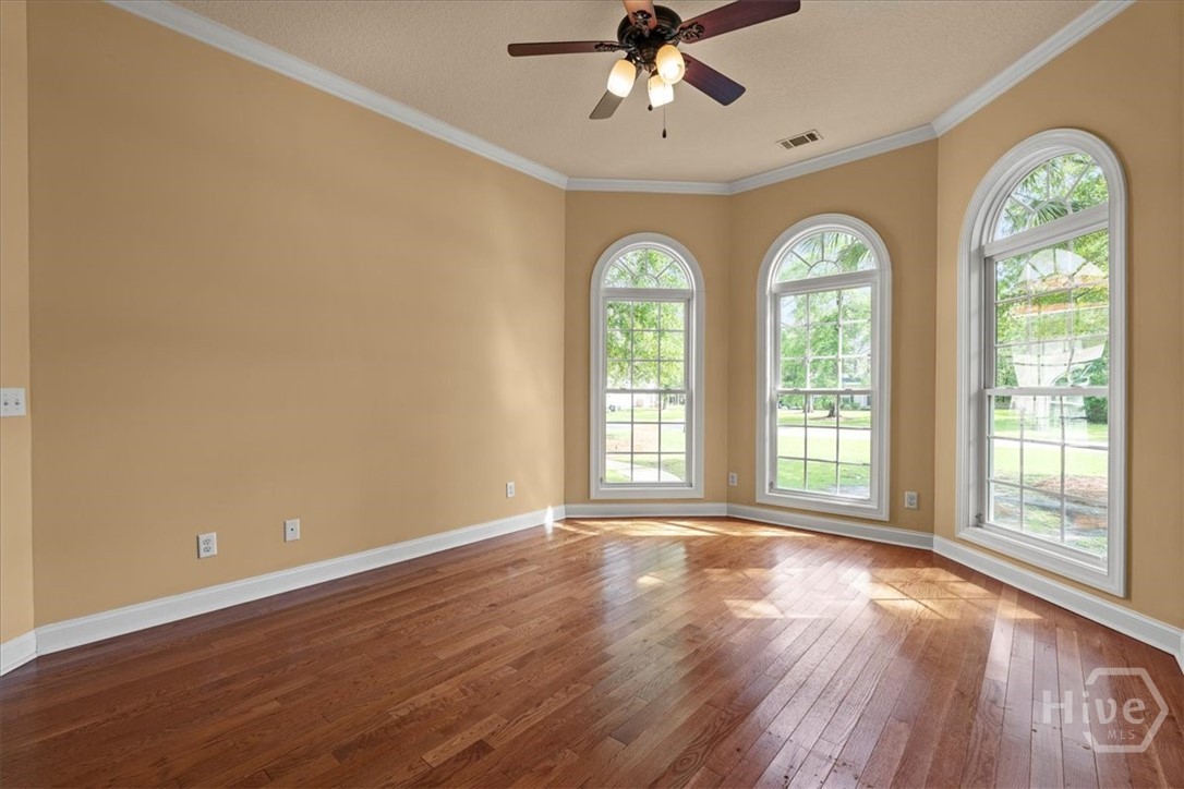105 Lexus Court Property Photo 28