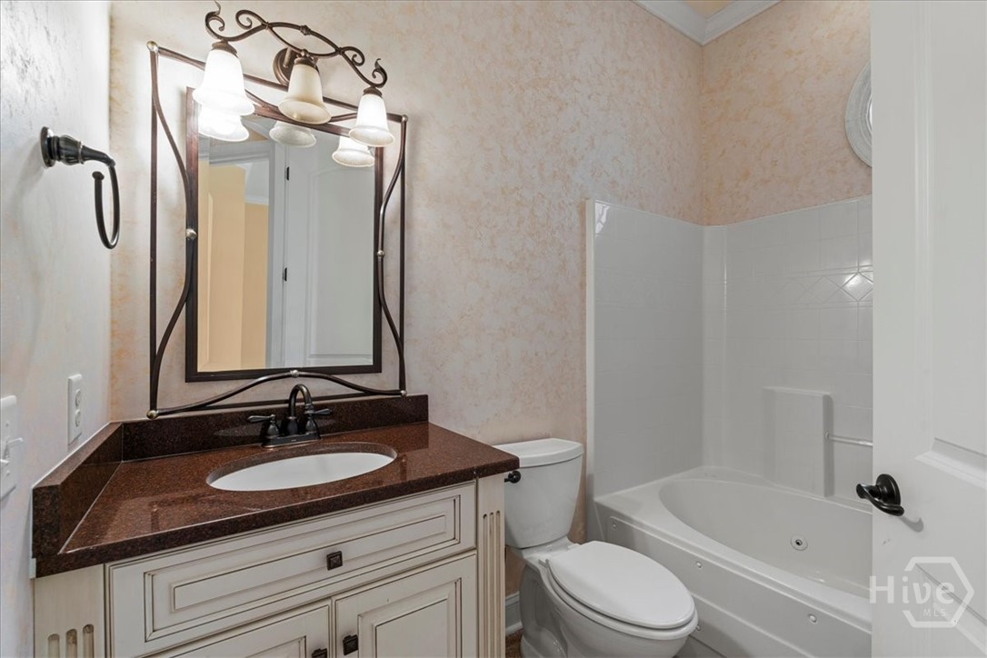 105 Lexus Court Property Photo 29