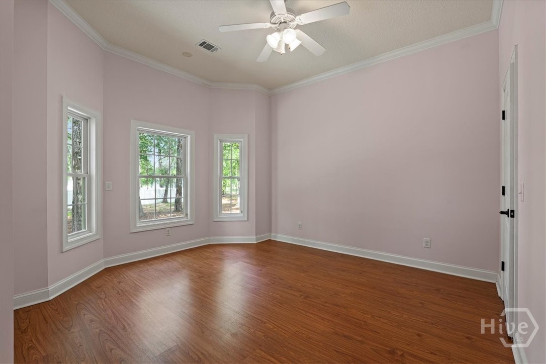 105 Lexus Court Property Photo 30