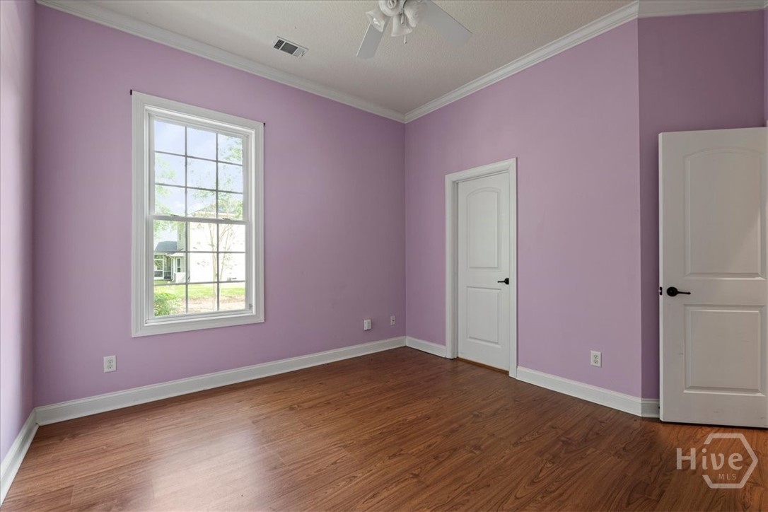 105 Lexus Court Property Photo 35