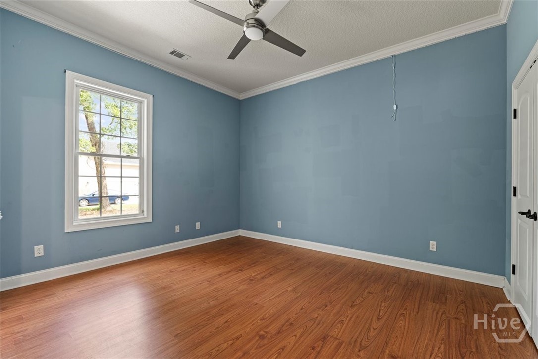 105 Lexus Court Property Photo 36