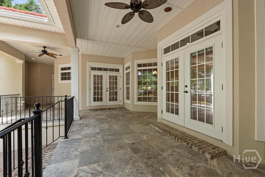 105 Lexus Court Property Photo 44