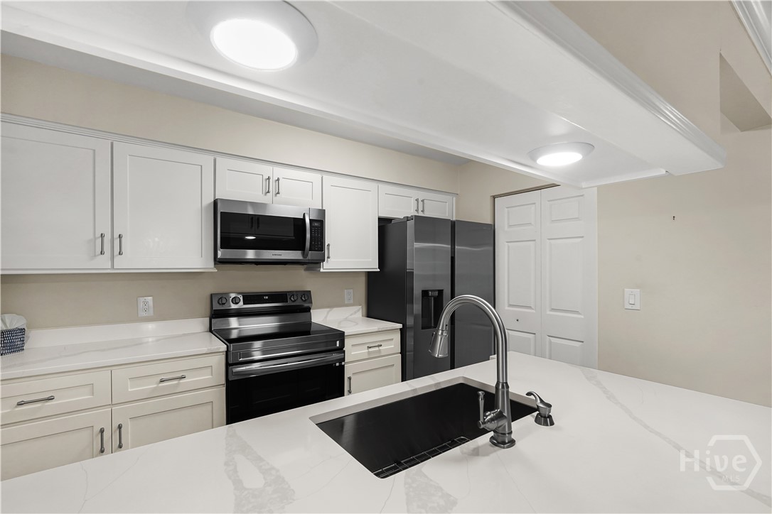 12300 Apache Avenue 321 Property Photo 12