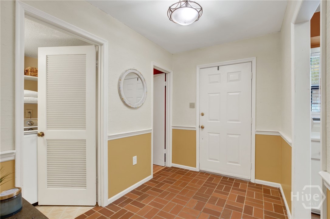 3 Navigator Lane Property Photo 7
