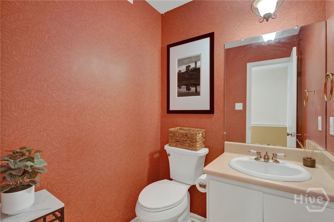 3 Navigator Lane Property Photo 9