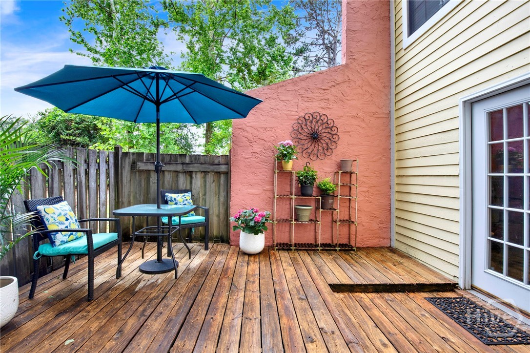 3 Navigator Lane Property Photo 39