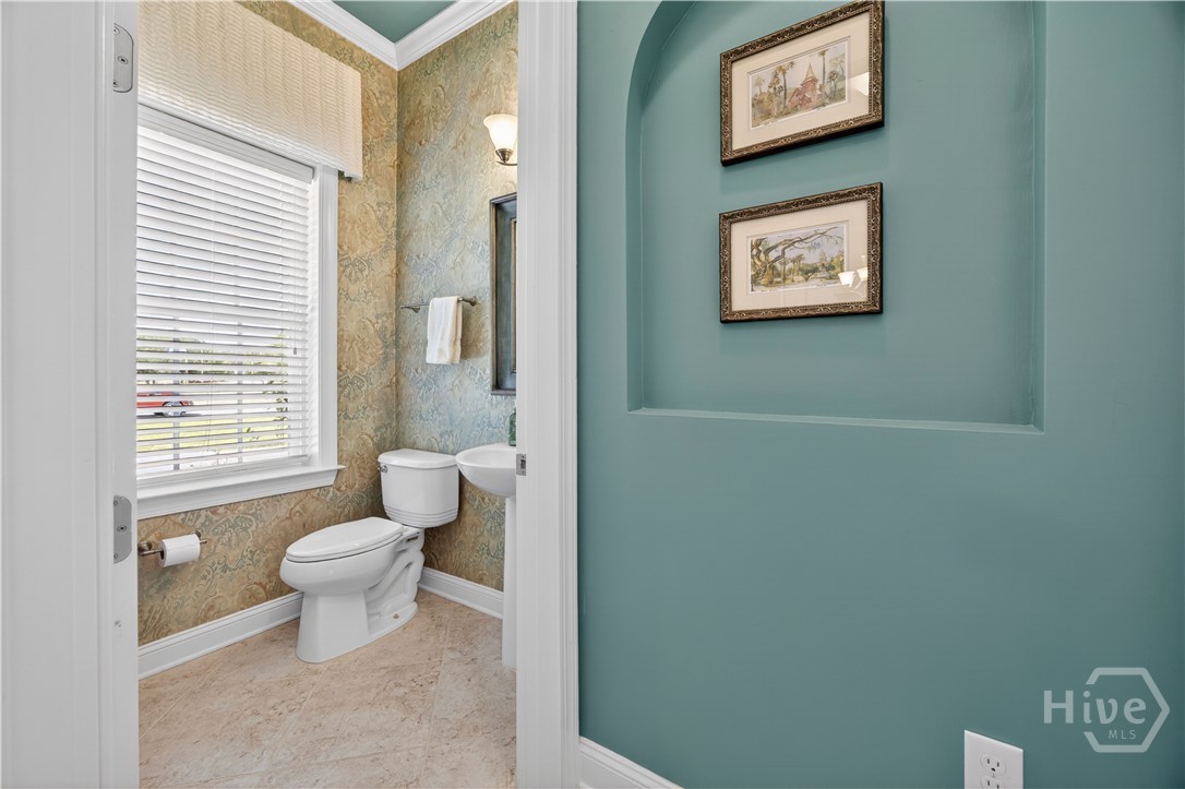 161 St Andrews Crescent Property Photo 9