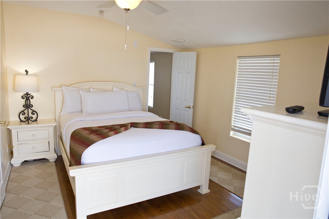 3 2nd Terrace Street Property Photo 48