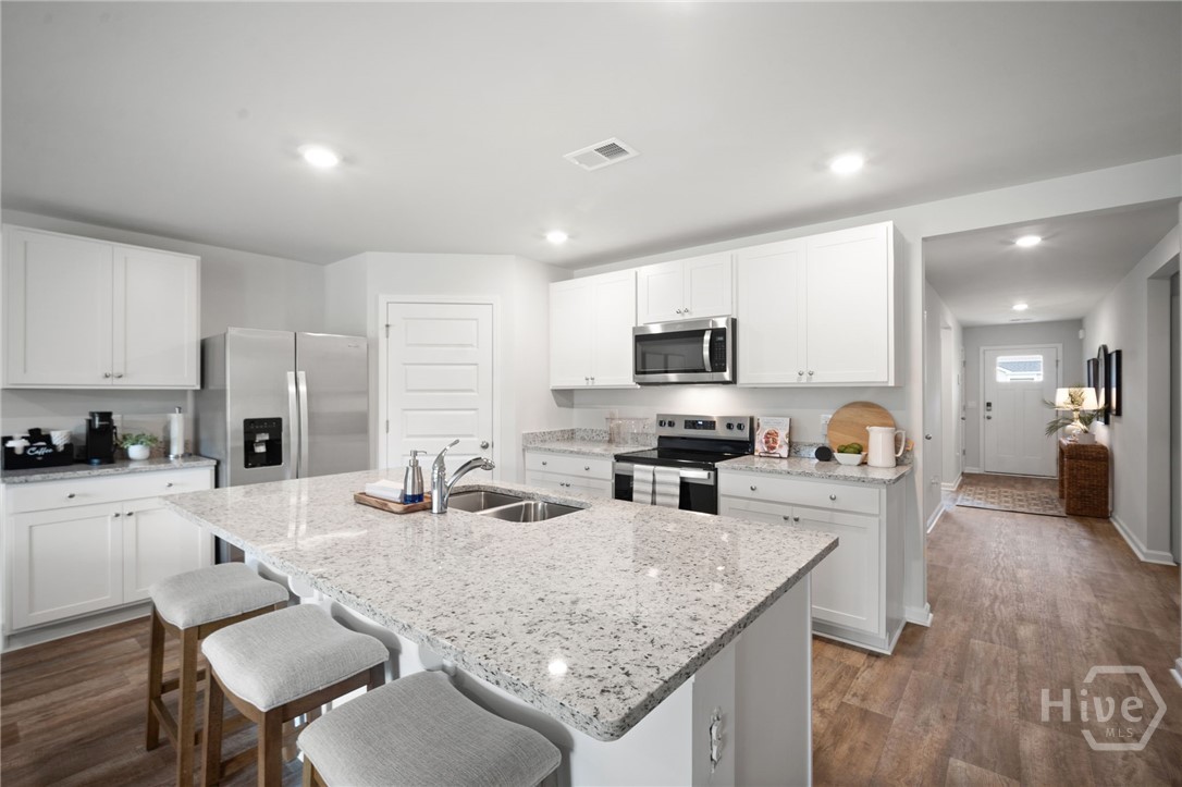 1097 Bergamot Road Property Photo 23
