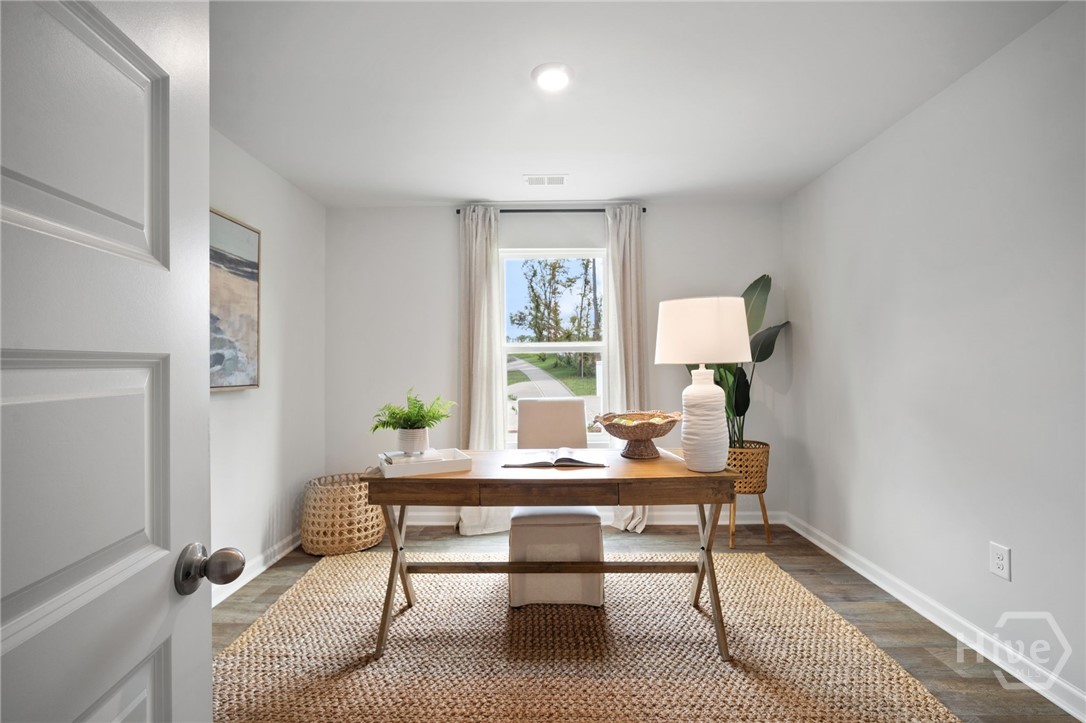 1097 Bergamot Road Property Photo 32