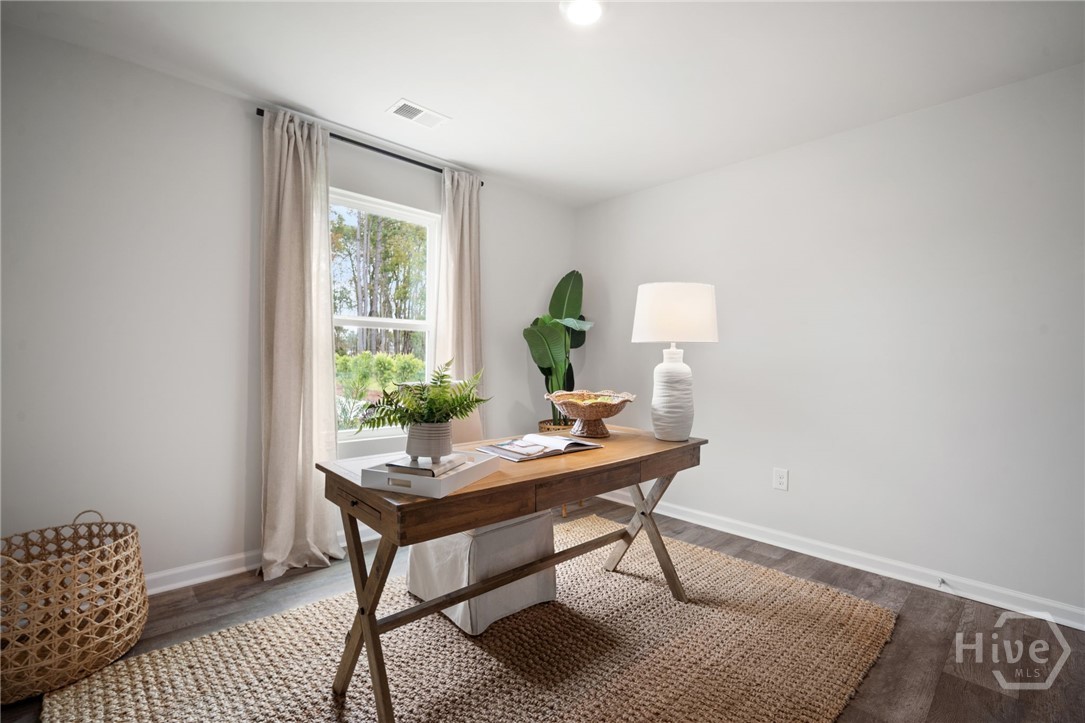 1097 Bergamot Road Property Photo 34