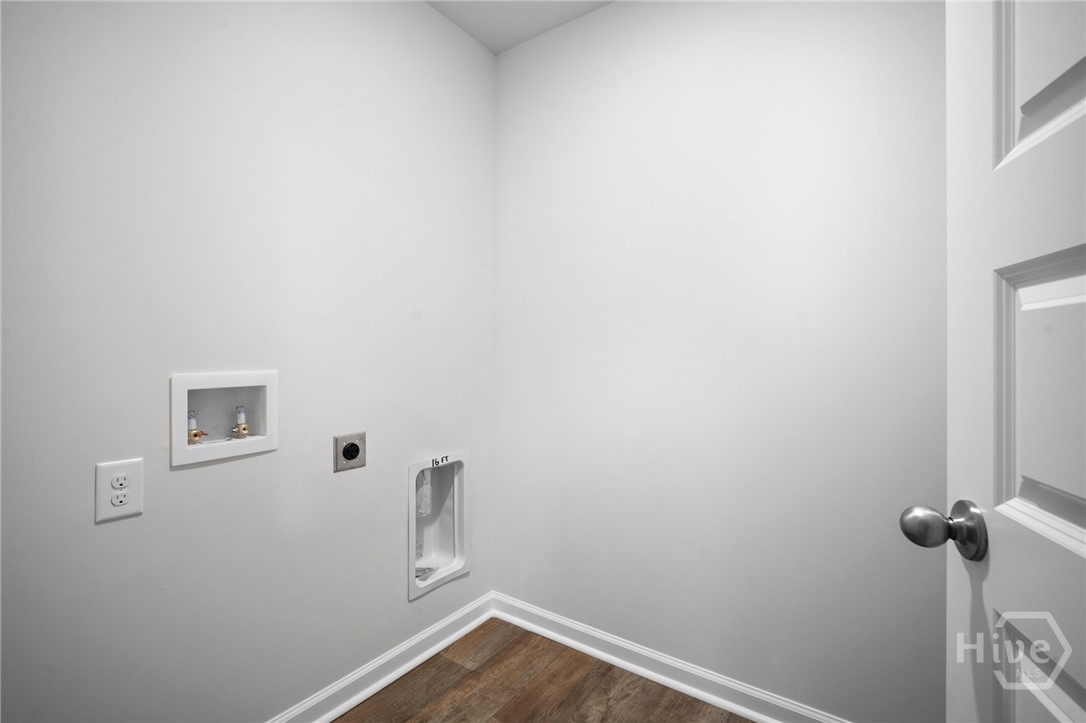 1097 Bergamot Road Property Photo 35