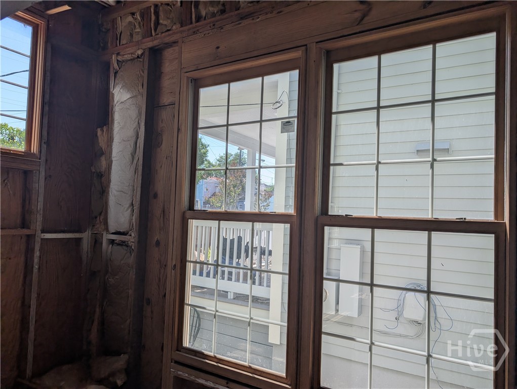503 E Anderson Street Property Photo 23