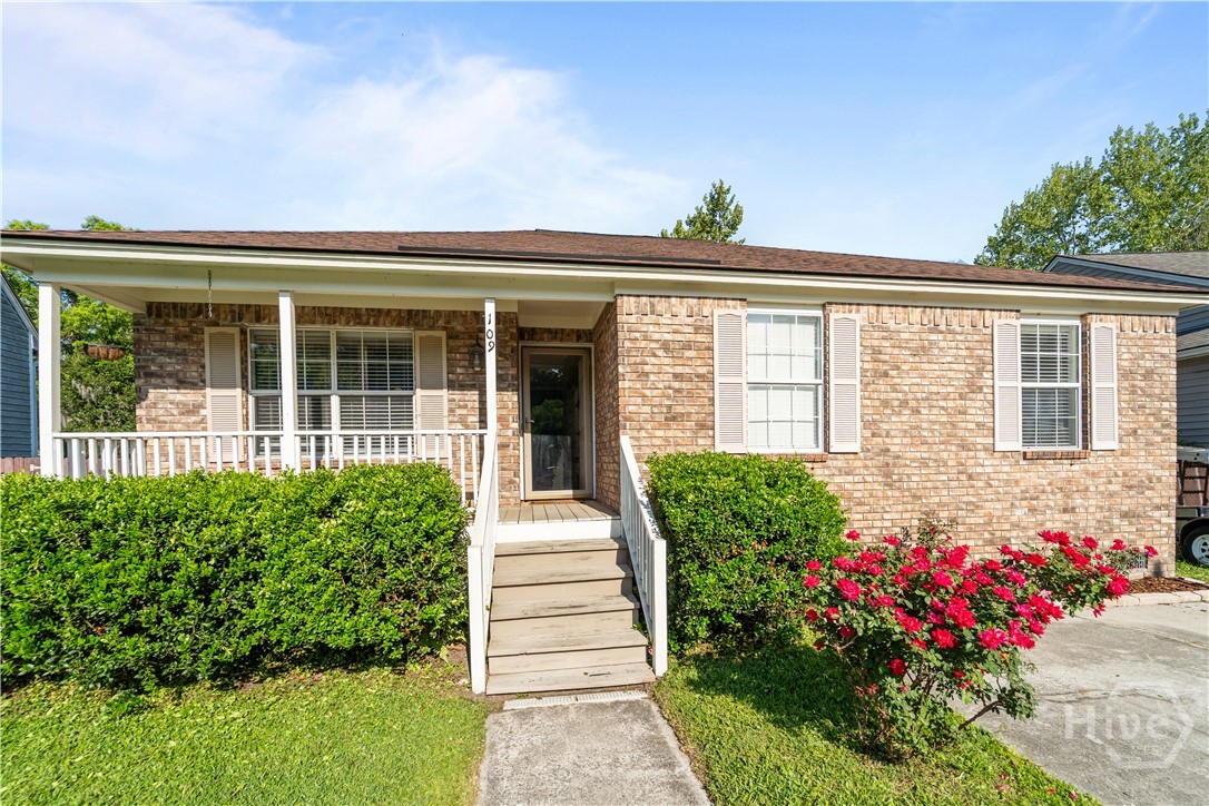 109 Dry Dock Court Property Photo 4