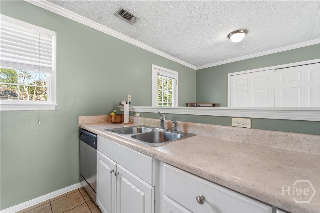 109 Dry Dock Court Property Photo 34