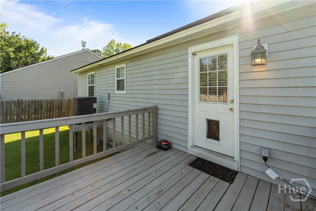 109 Dry Dock Court Property Photo 62